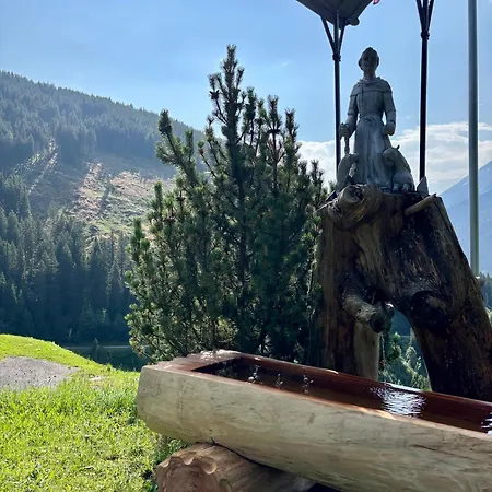 Homestay Berggasthof Geislerhof