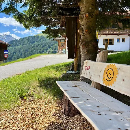 Berggasthof Geislerhof Homestay